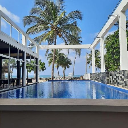 Saara Beach Hotel 马拉维拉 外观 照片