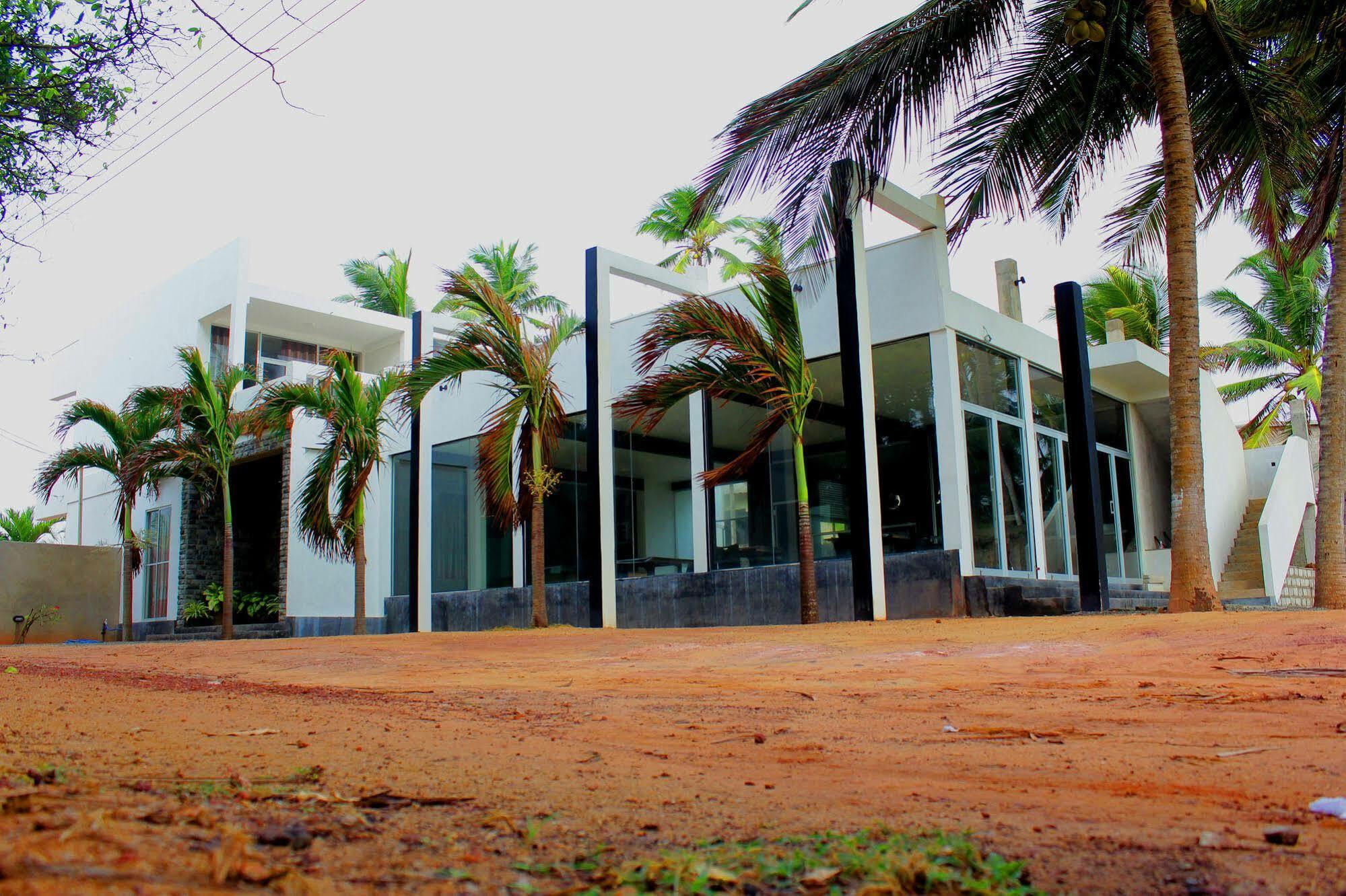 Saara Beach Hotel 马拉维拉 外观 照片